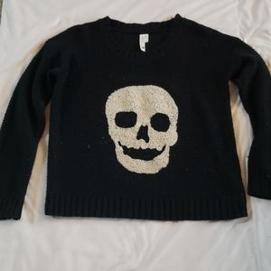Skull sweater
